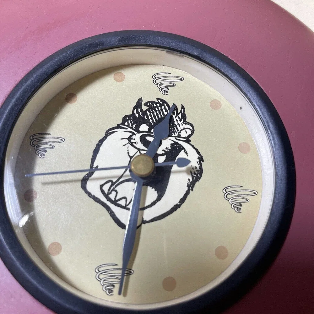 Vintage 1994 Warner Bros. Looney Tunes Tazmanian Devil Wall Clock -Original Box-